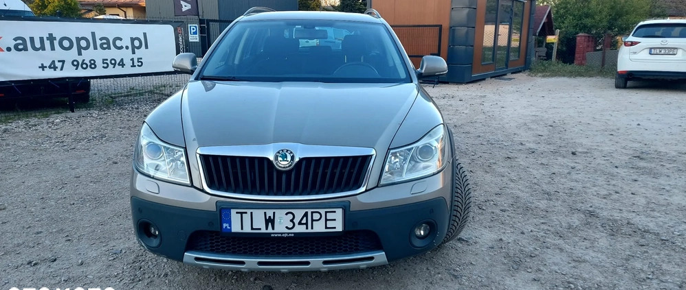 Skoda Octavia cena 37500 przebieg: 190000, rok produkcji 2010 z Radom małe 232